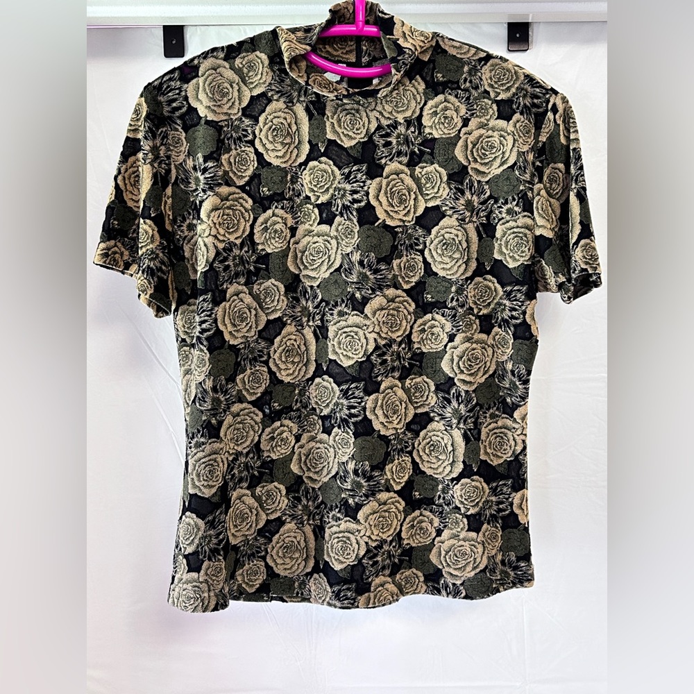 Dress Barn shirt.  Size medium
